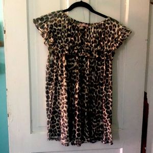 Ces Femme ruffle leopard top large very soft